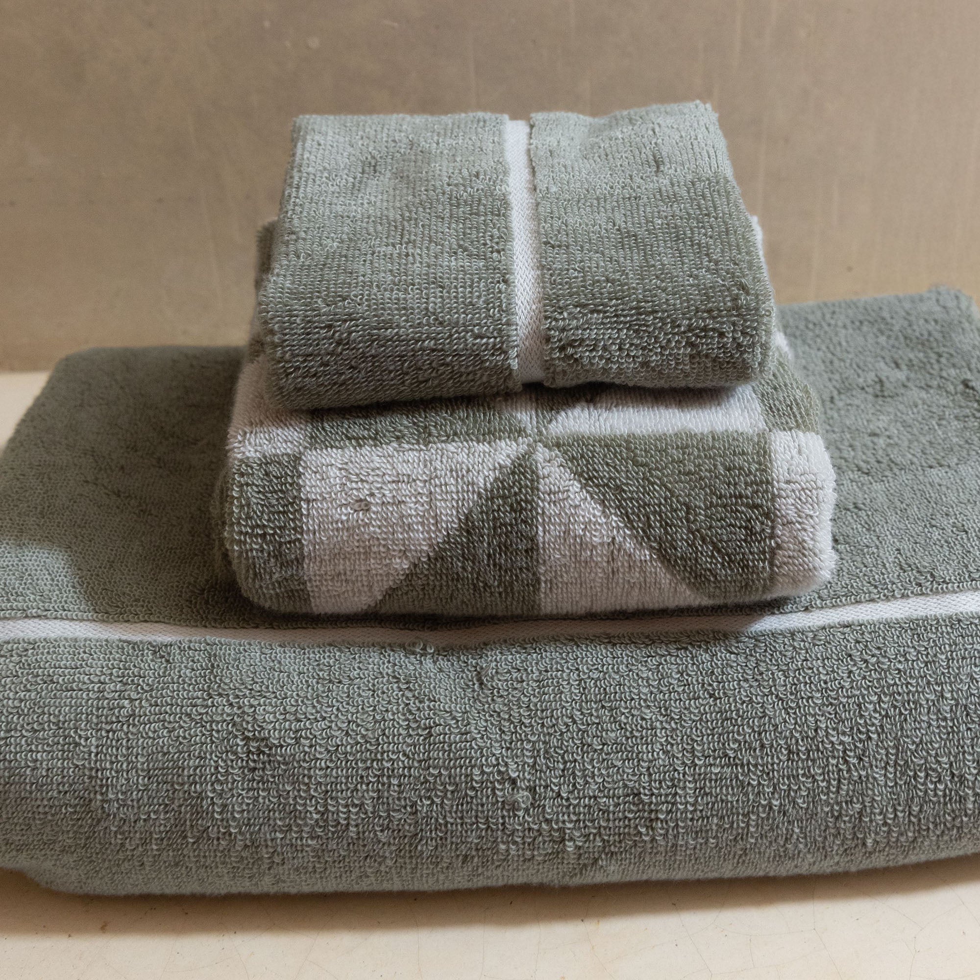 Deia Towels